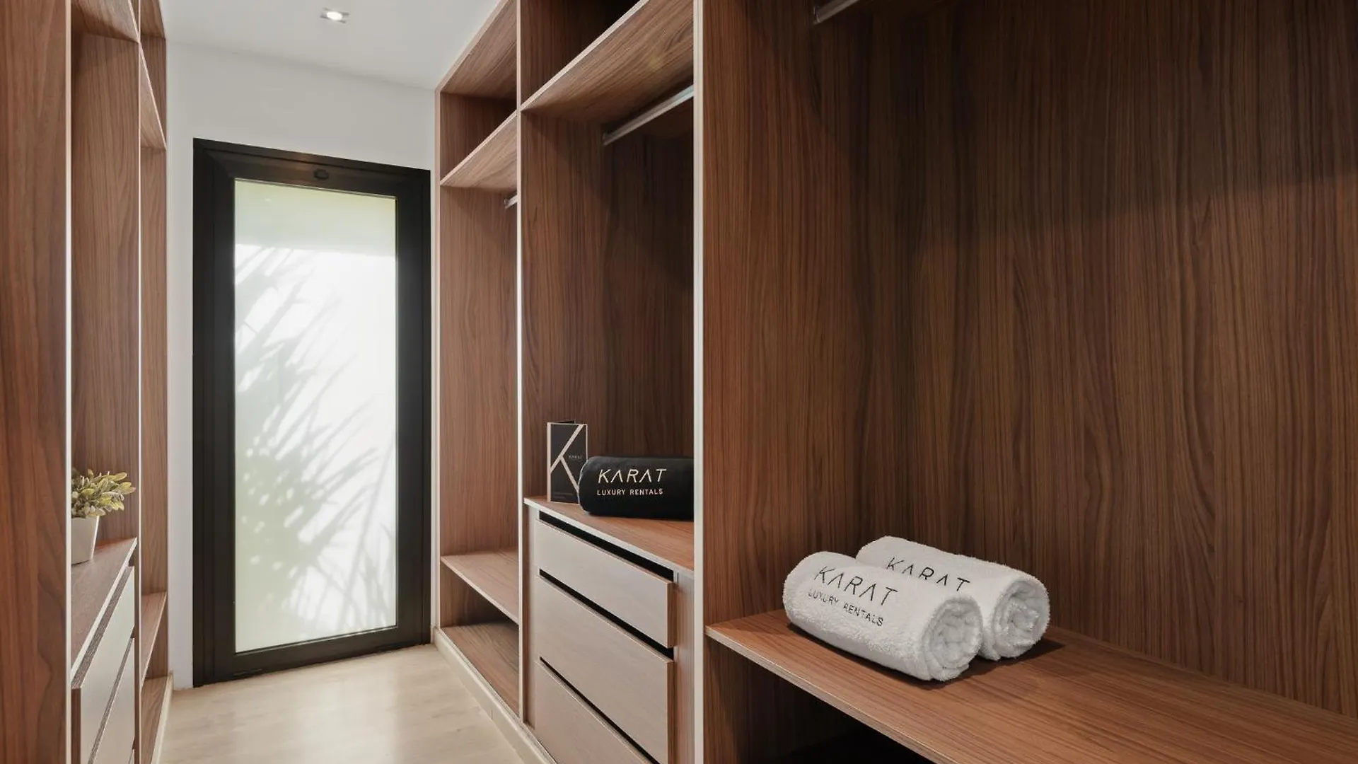 Karat Villa Esmeralda Costa Adeje  Spain